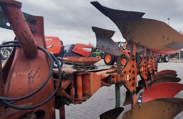 pług kverneland 5-skibowy