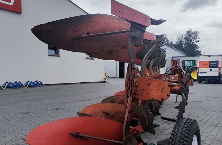 pług kverneland 5-skibowy