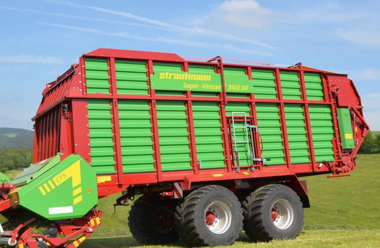 Przyczepa samozbierająca Strautmann Super-Vitesse