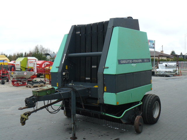 prasa rolująca pasowa deutz fahr rb 3.81