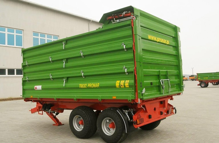 Przyczepa PRONAR T663/2 i T663/2 SILO