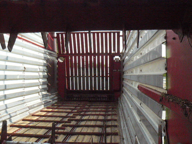 przyczepa samozbierająca strautmann super vitesse 2do h