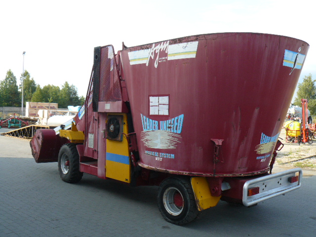 wóz paszowy agm ws12 samojezdny .