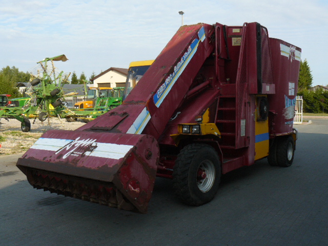 wóz paszowy agm ws12 samojezdny .