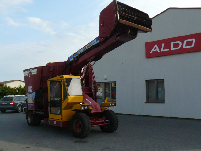 wóz paszowy agm ws12 samojezdny .