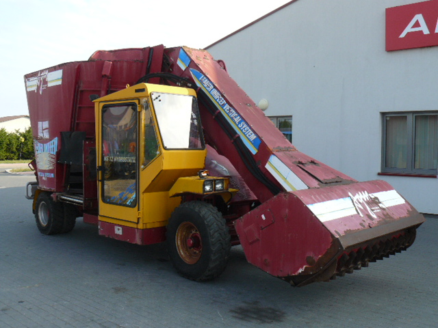 wóz paszowy agm ws12 samojezdny .