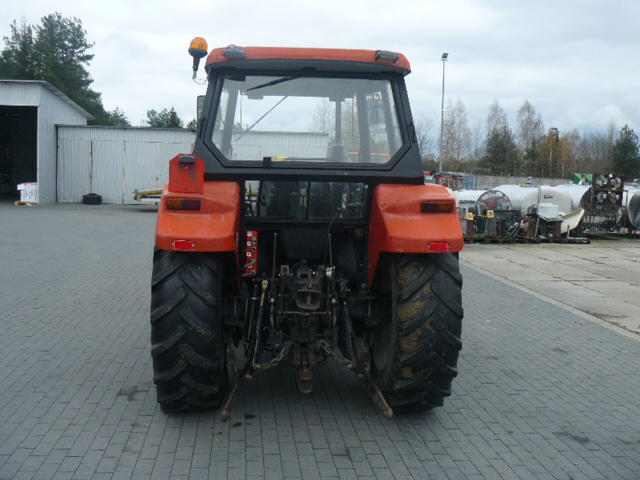ciągnik rolniczy ursus 5714 z ładowaczem