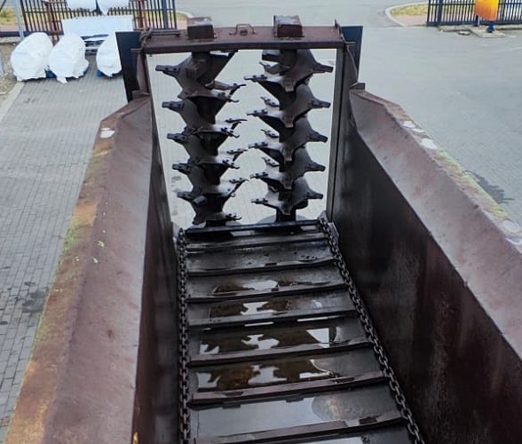 rozrzutnik obornika huret cyclone 10000