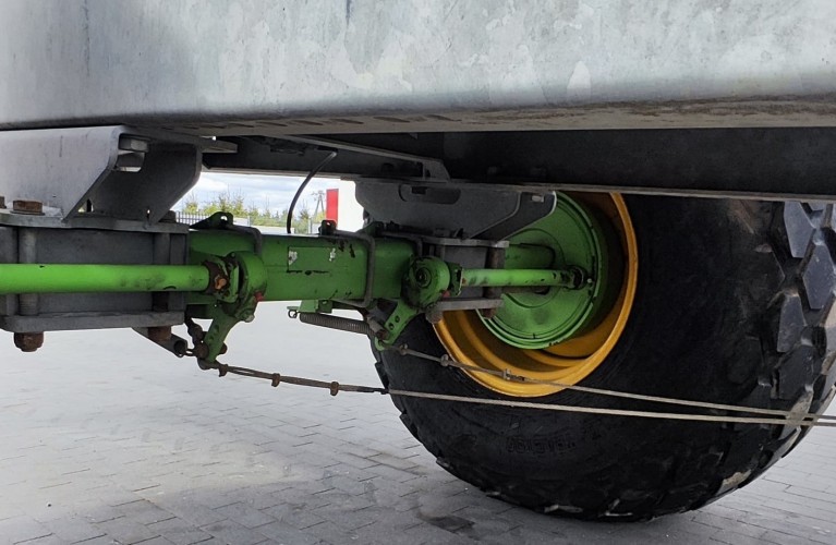 wóz asenizacyjny joskin modulo2 10000 me