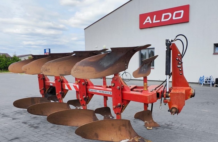 pług obracalny 4-skibowy massey ferguson tre65t