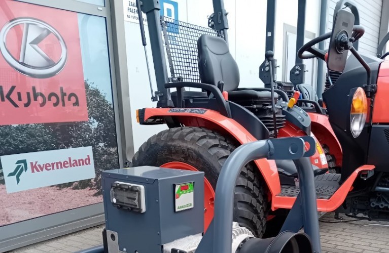 agregat prądotwórczy av22 r digital 17,6 kw