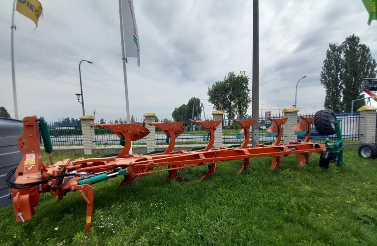 pług kverneland eg 100-300 6 korpusów