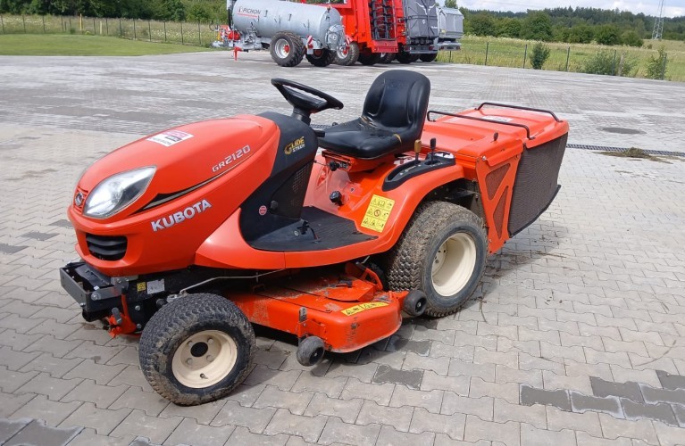 kosiarka samojezdna kubota gr 2120