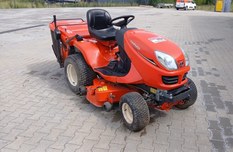 kosiarka samojezdna kubota gr 2120