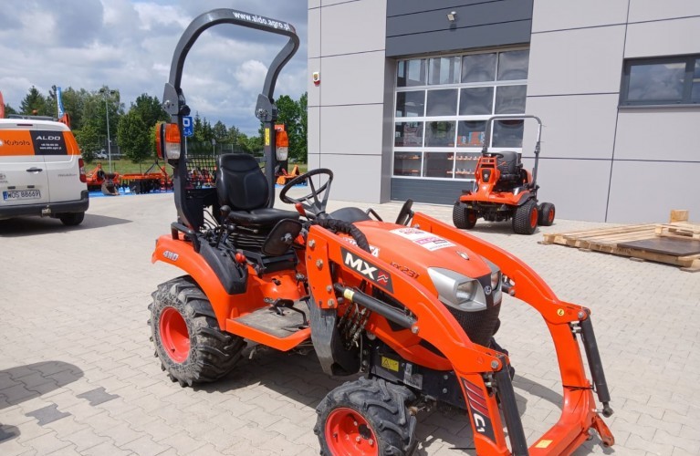 minitraktor kubota bx231 rops
