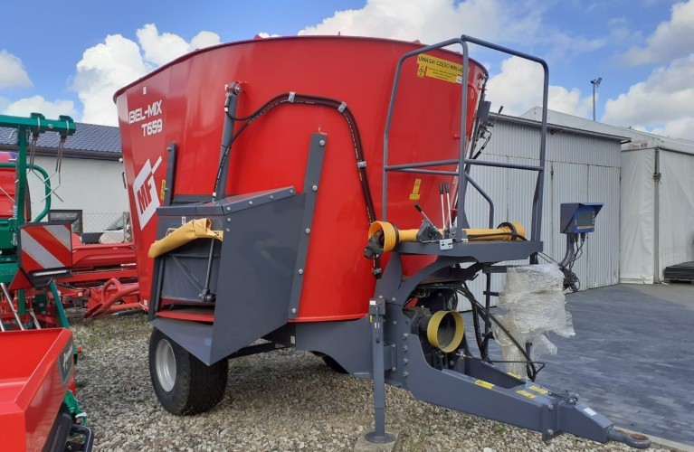 wóz paszowy metal-fach t659 belmix 10m3