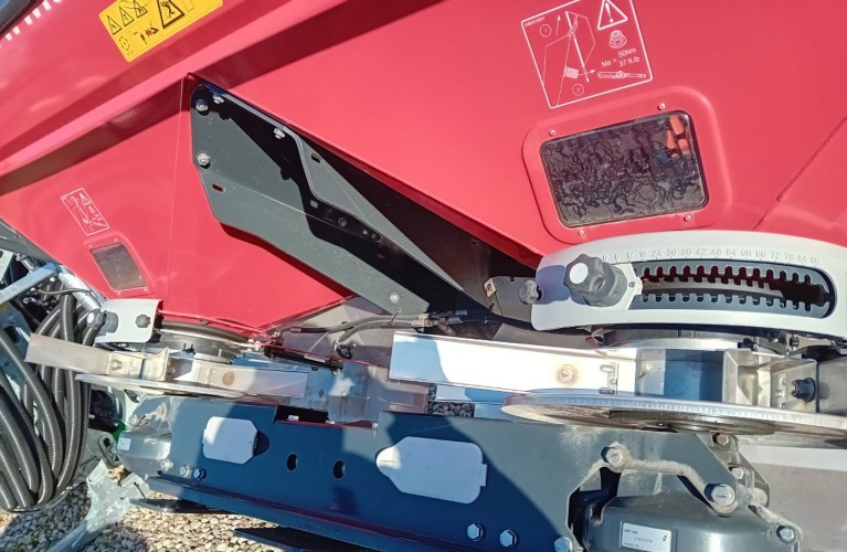 rozsiewacz exacta hl 1500l