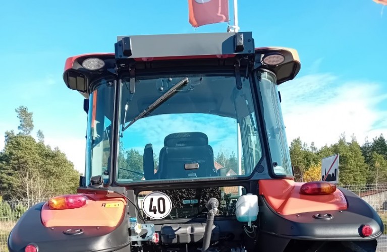 ciągnik rolniczy kubota m5-112