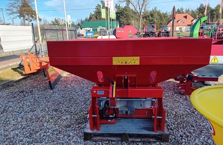 rozsiewacz jar-met 1200l
