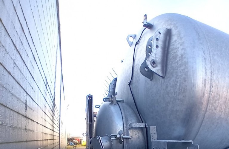 wóz asenizacyjny pichon sv 16 bp icontrol s 16600l