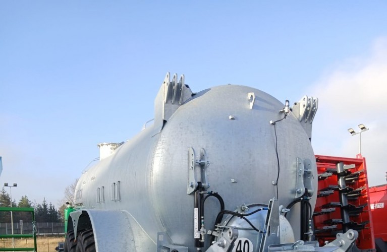 wóz asenizacyjny pichon sv 20r bp icontrol s