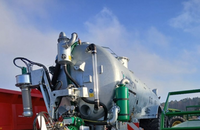 wóz asenizacyjny pichon sv 20r bp icontrol s