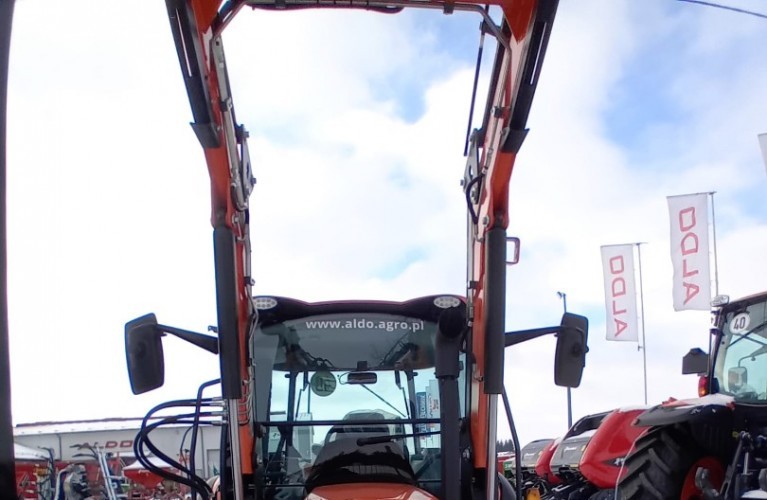 ciągnik rolniczy kubota m4-063