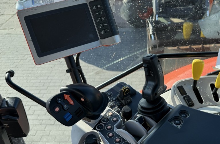 🚜 ciągnik rolniczy kubota m7-151 premium –  pełne wyposażenie, po dużym serwisie! 🚜