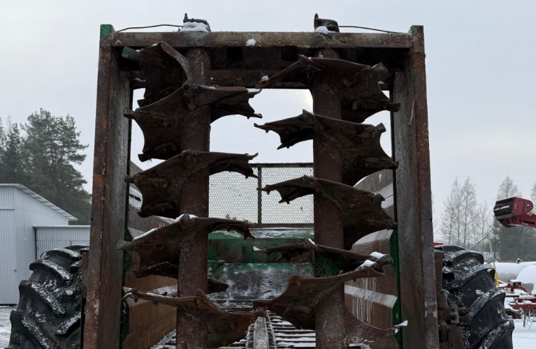 rozrzutnik obornika samson sp15 – 15 m³ | marka-pionier | gotowy do pracy!