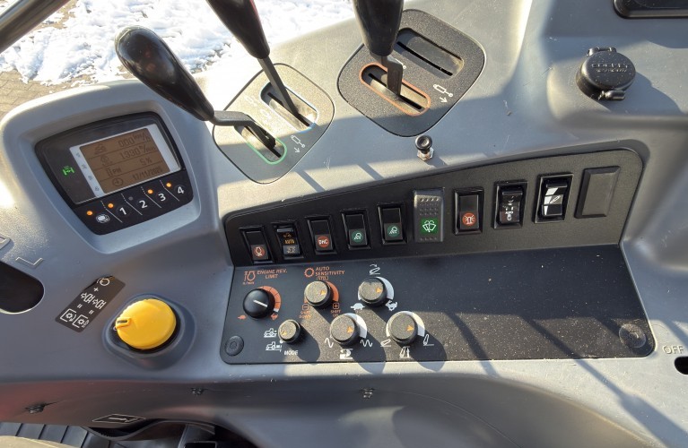 ciągnik rolniczy kubota m135gx – 135 km | miękka oś | przedni tuz | po dużym serwisie!