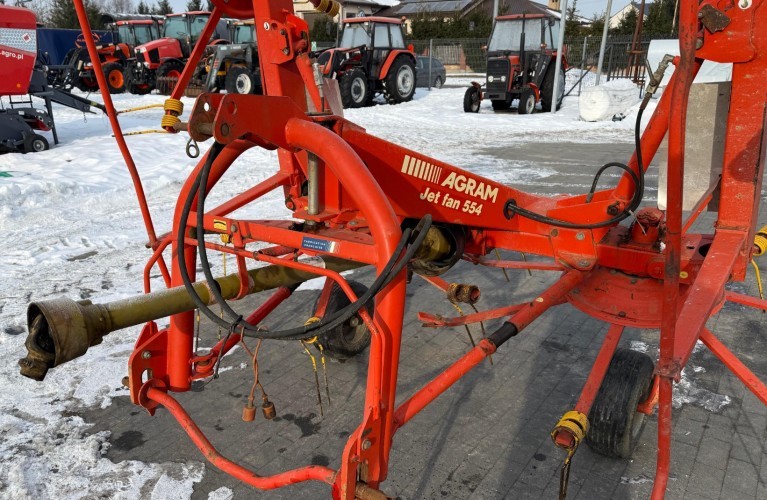 przetrząsacz agram jet fan 554 – 5,4 m | 4 wirniki | bardzo dobry stan