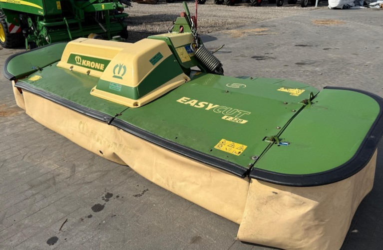 kosiarka czołowa krone easycut f320 – 2015 | gotowa do pracy
