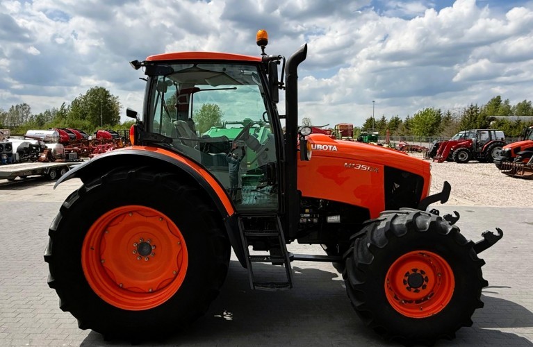 kubota m135gx-iii – po kapitalnym remoncie silnika | gotowa do pracy | 140 km