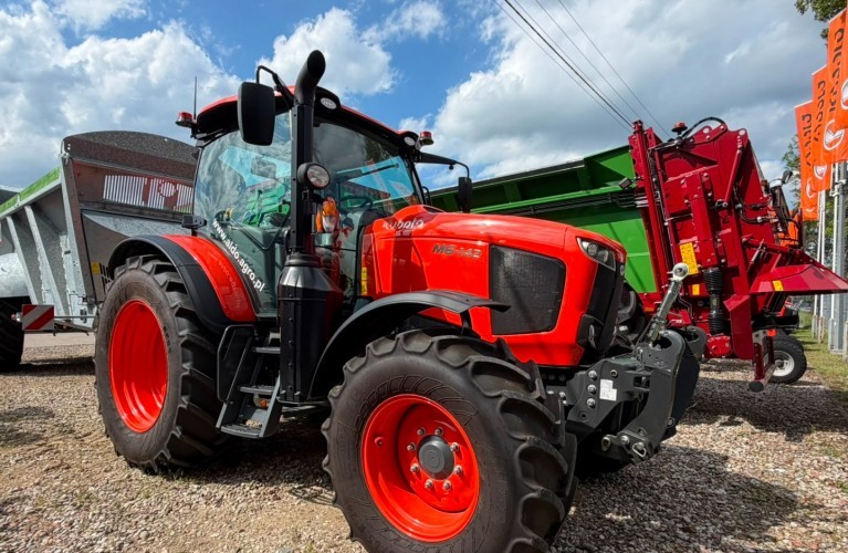 ciągnik rolniczy kubota m6-142 m3.1