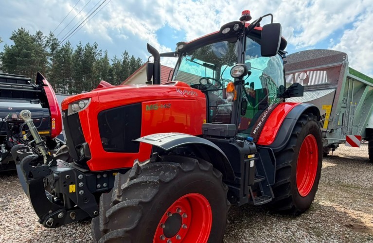 ciągnik rolniczy kubota m6-142 m3.1