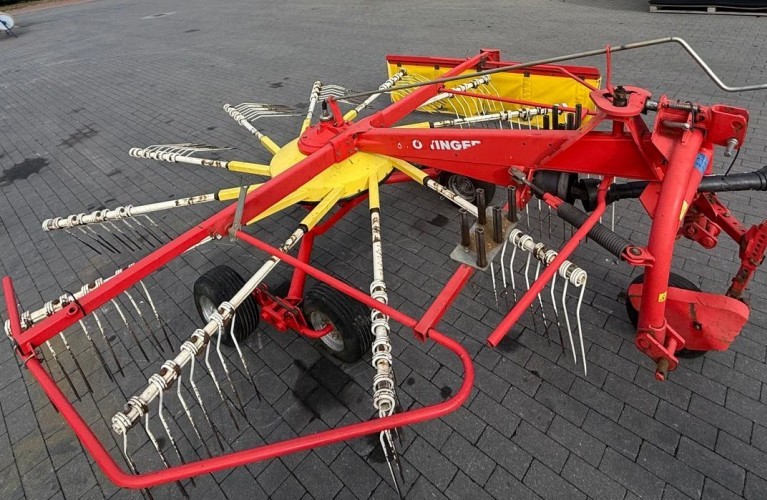 pöttinger eurotop 421 n | 2010 | 4,2 m | 12 ramion