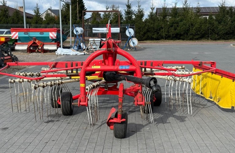 pöttinger eurotop 421 n | 2010 | 4,2 m | 12 ramion