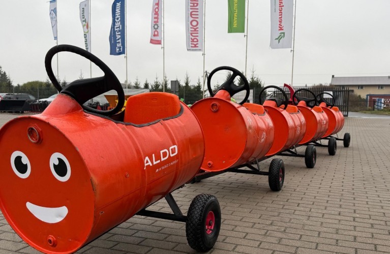 legendarny pociąg aldo | 5 wagoników | metalowa konstrukcja | sprzęgi obrotowe | na imprezy i wydarzenia