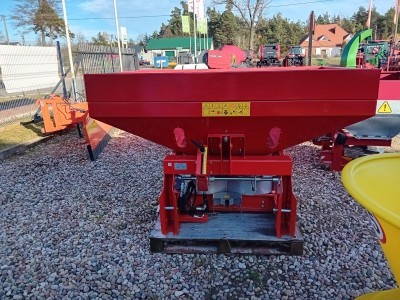 Rozsiewacz nawozów Jar-Met 1200L